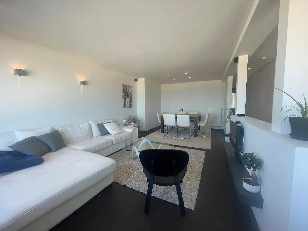 Luxe App - Zeedijk Mariakerke - Prachtig Zeezicht Apartment Ostend Belgium
