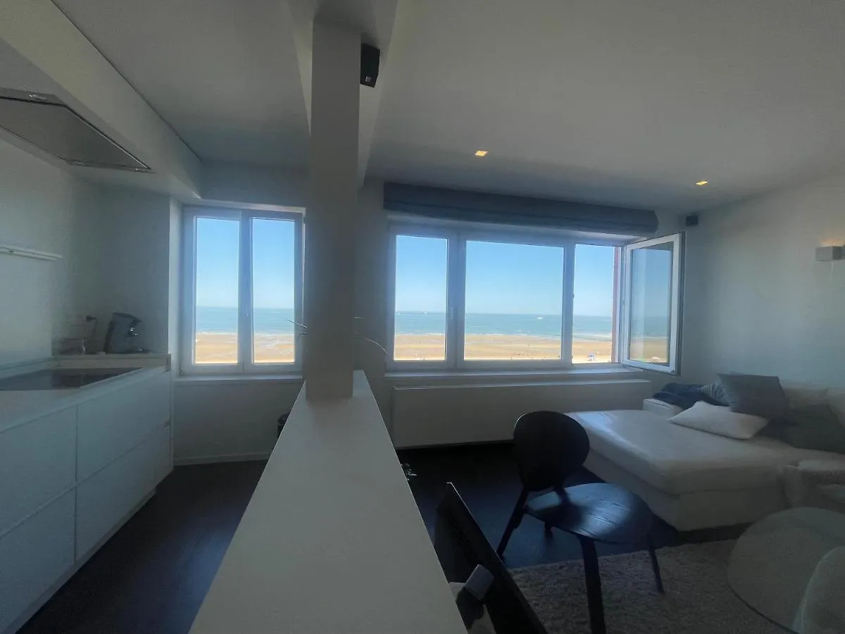 Luxe App - Zeedijk Mariakerke - Prachtig Zeezicht Apartment Ostend Belgium