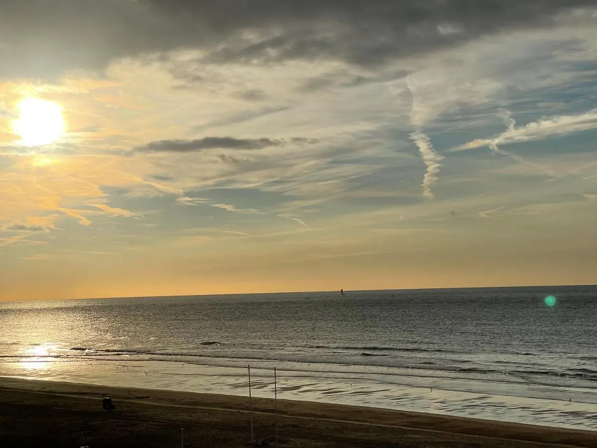 Luxe App - Zeedijk Mariakerke - Prachtig Zeezicht Lejlighed Oostende